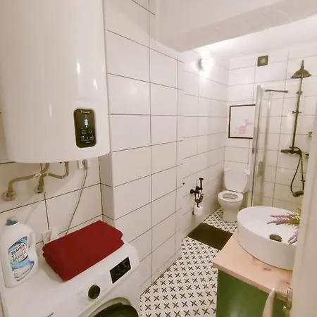 The Apartment *